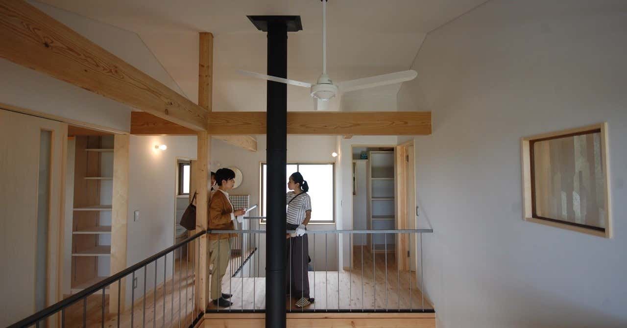大工さんと材木屋さんが楽しそうなTUGU設計室さまの完成見学会