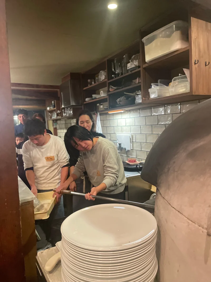 1711431710017-1M5atLGiTV