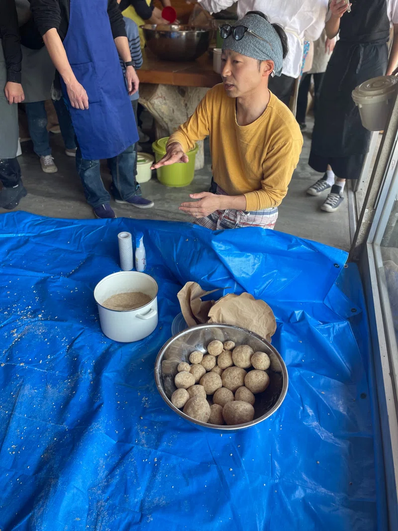 1715347387177-HwaC4dnZay